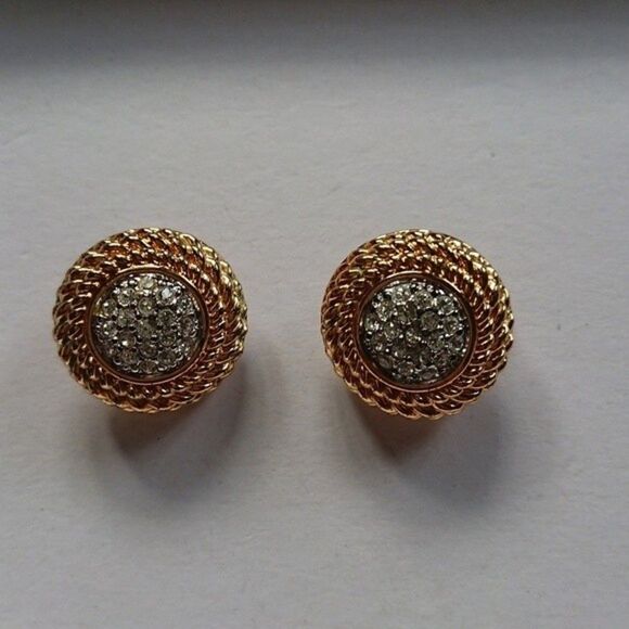 Gold tone Swarovski CLIP-ON earrings - Picture 1 of 6